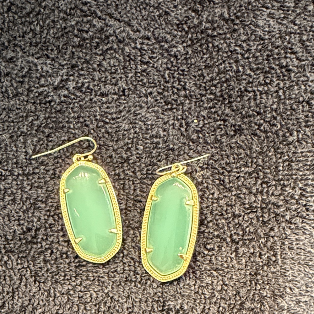 Elegant Green Ellie Earrings